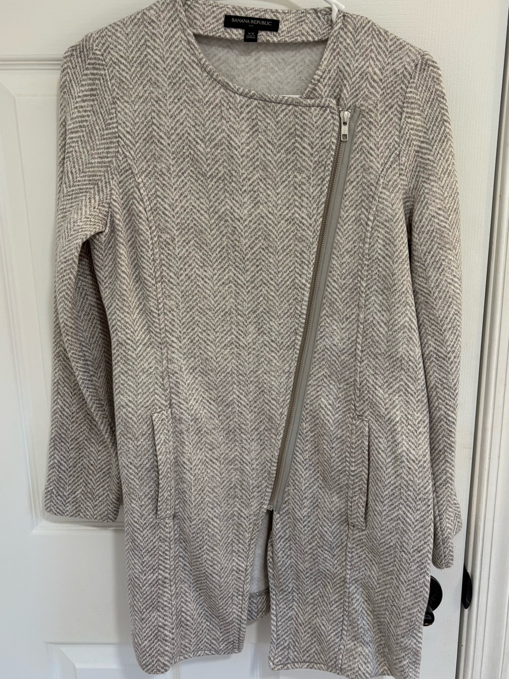 Banana Republic Cream Herringbone Asymmetrical Zip Coat